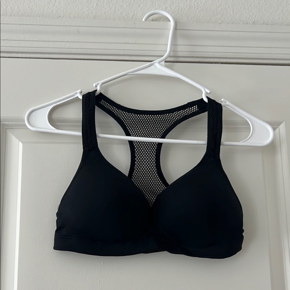 Pink by Victorias Secret push up sports bra - Picture 1 of 4